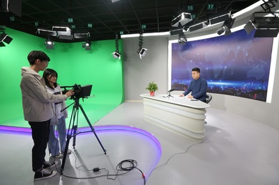 廣播電視編導(dǎo)實(shí)驗(yàn)室--全景演播室